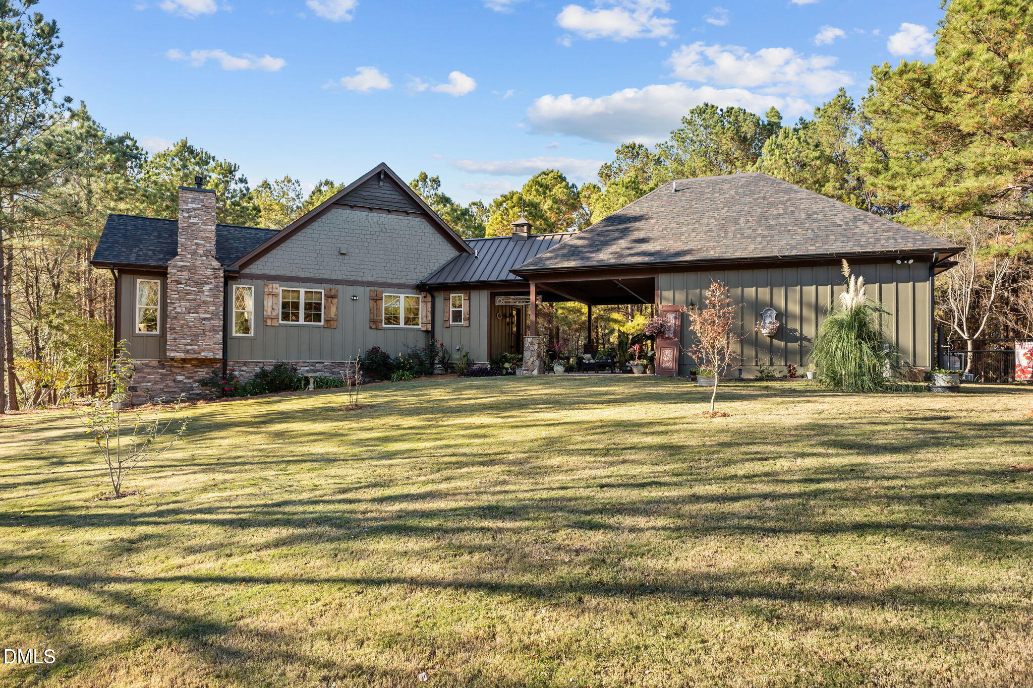 1008 Joe Collins Road