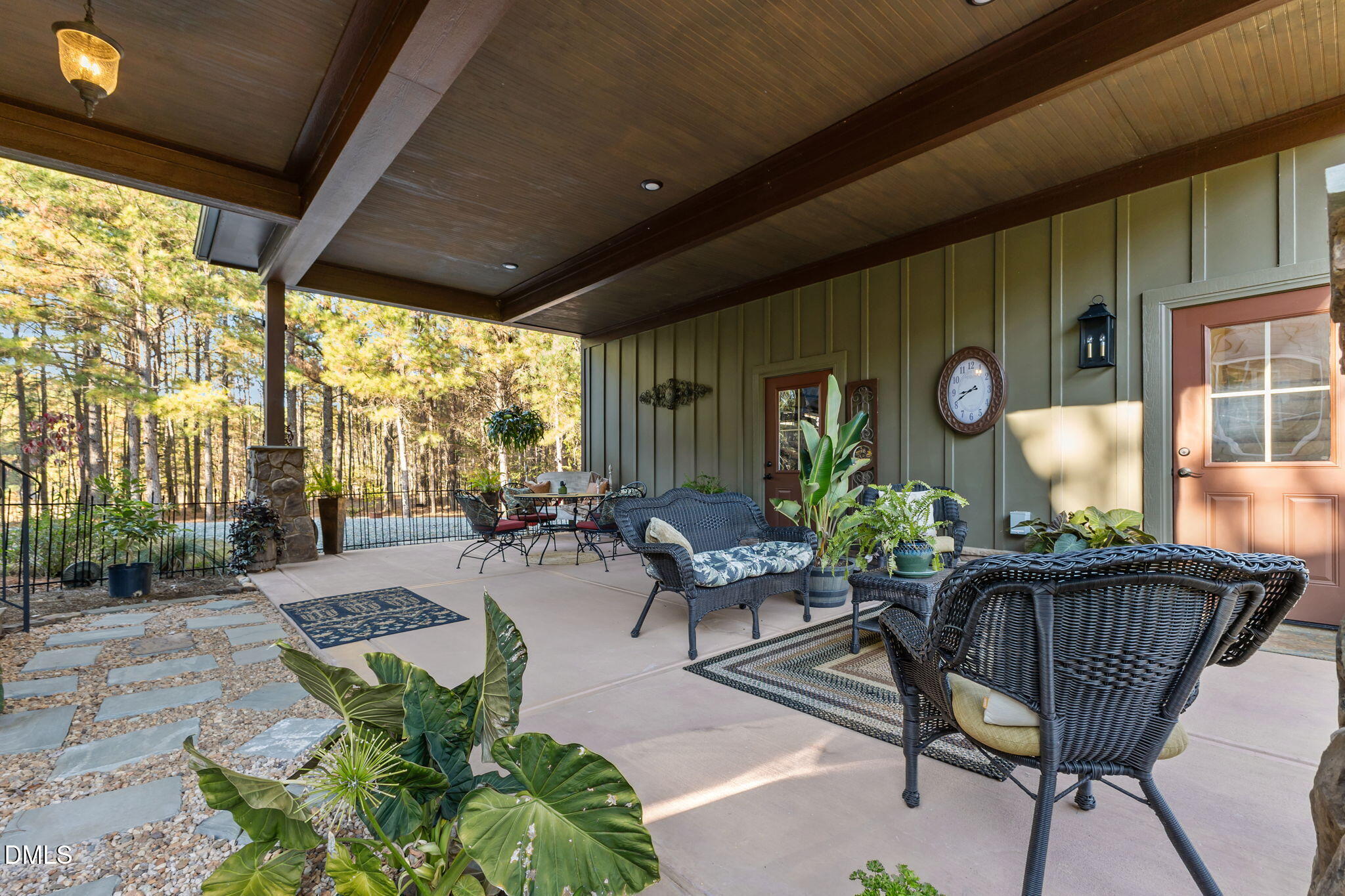 1008 Joe Collins Road