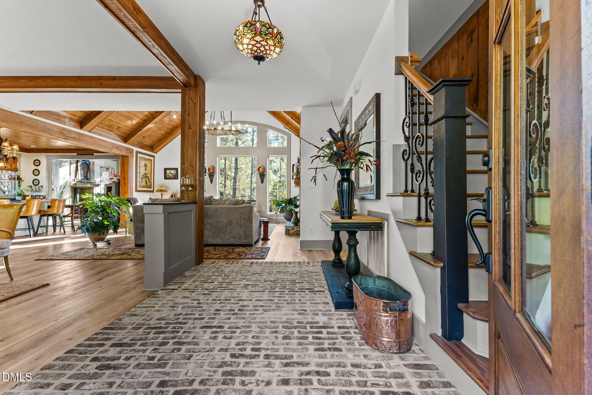 1008 Joe Collins Road