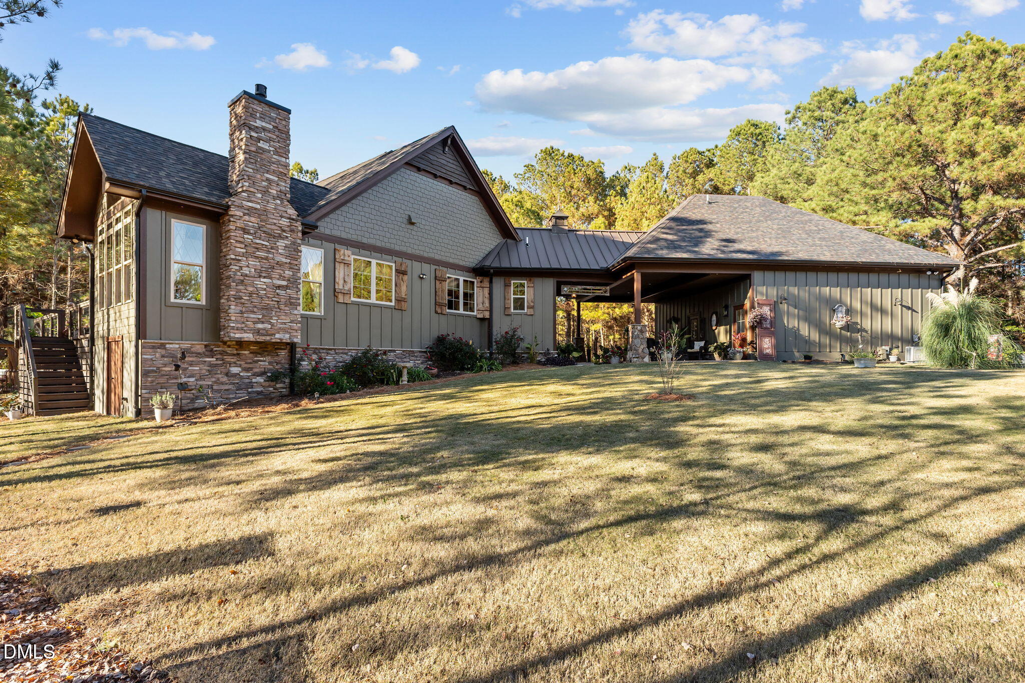 1008 Joe Collins Road