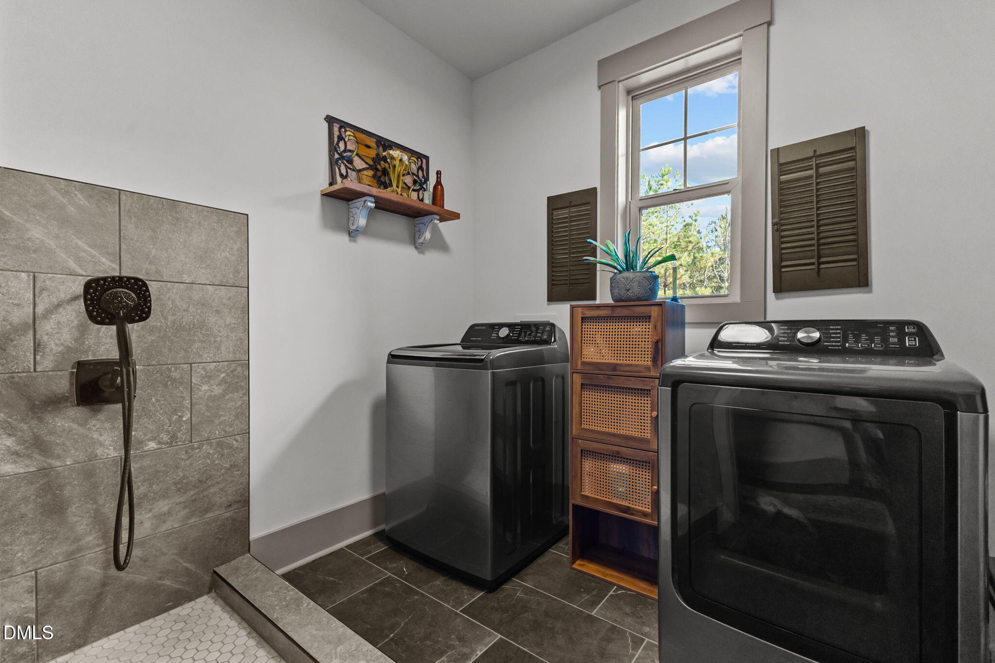 1008 Joe Collins Road