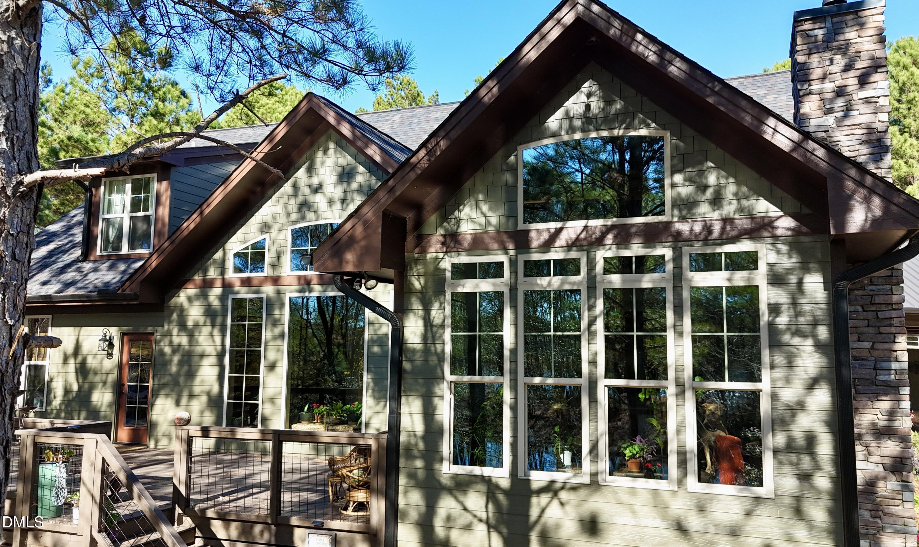 1008 Joe Collins Road