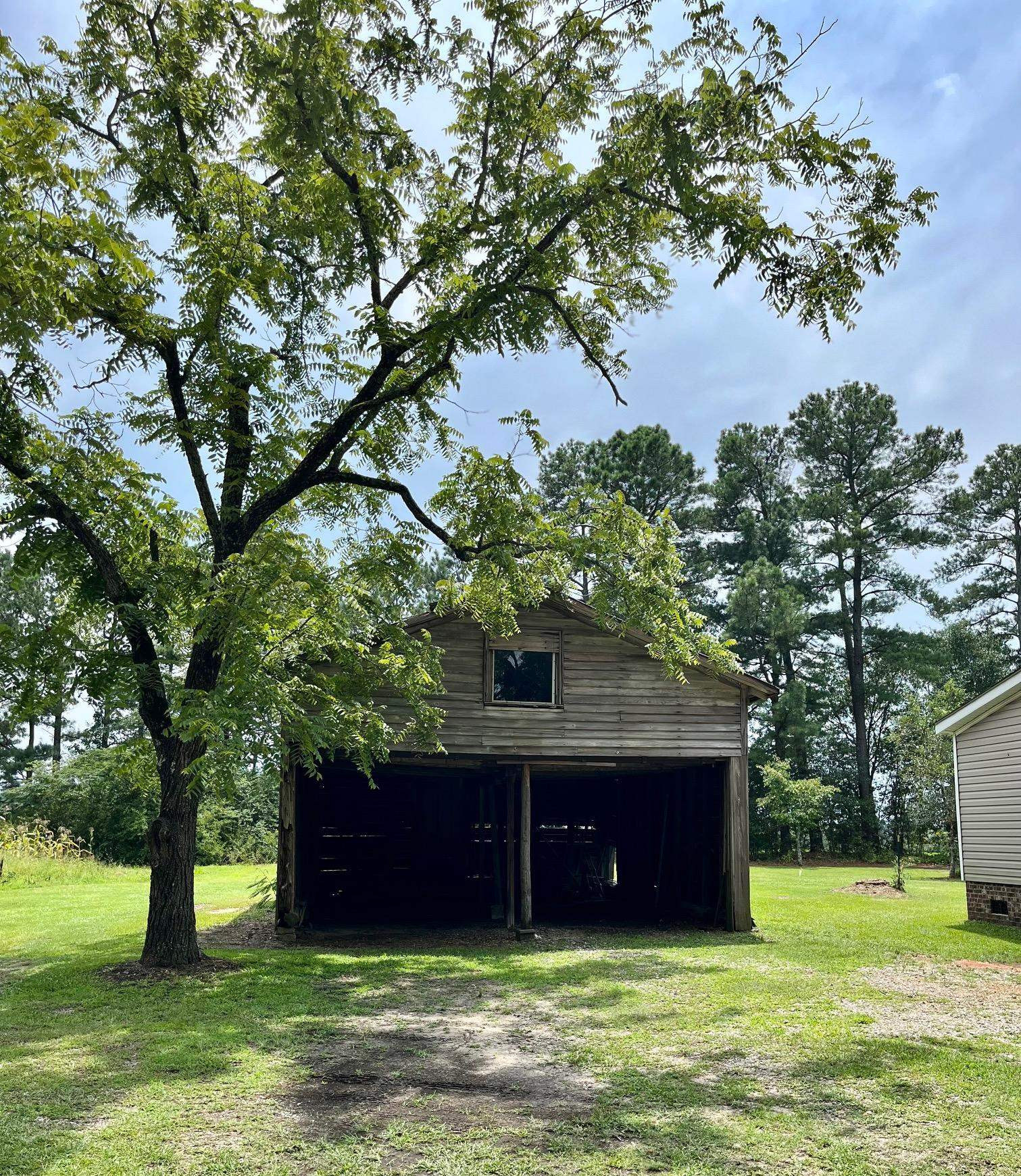 6484 River Road