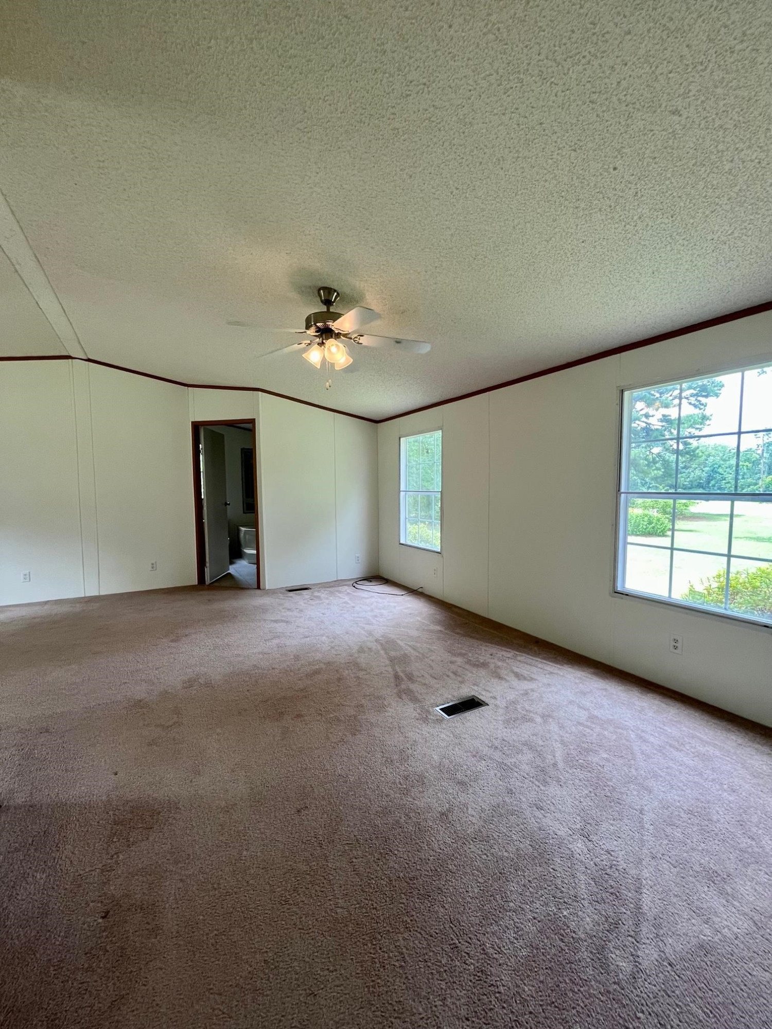 6484 River Road