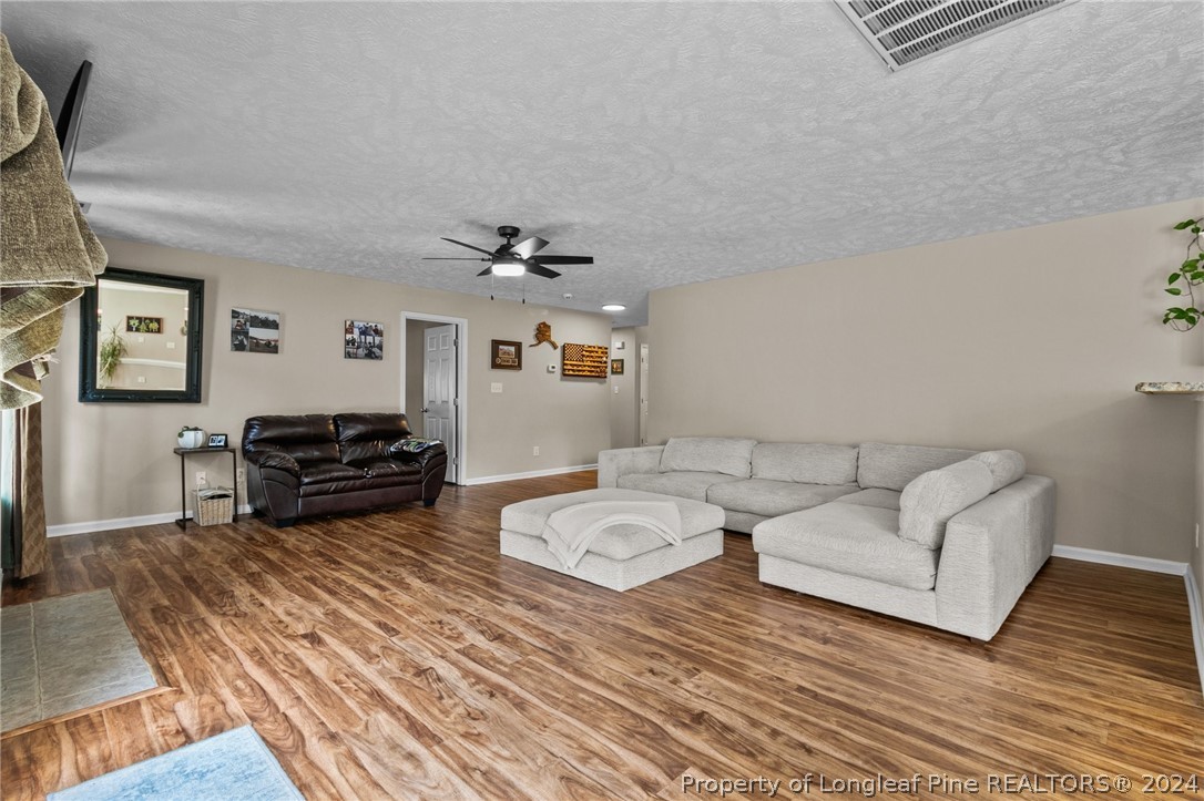5135 Goshawk Drive