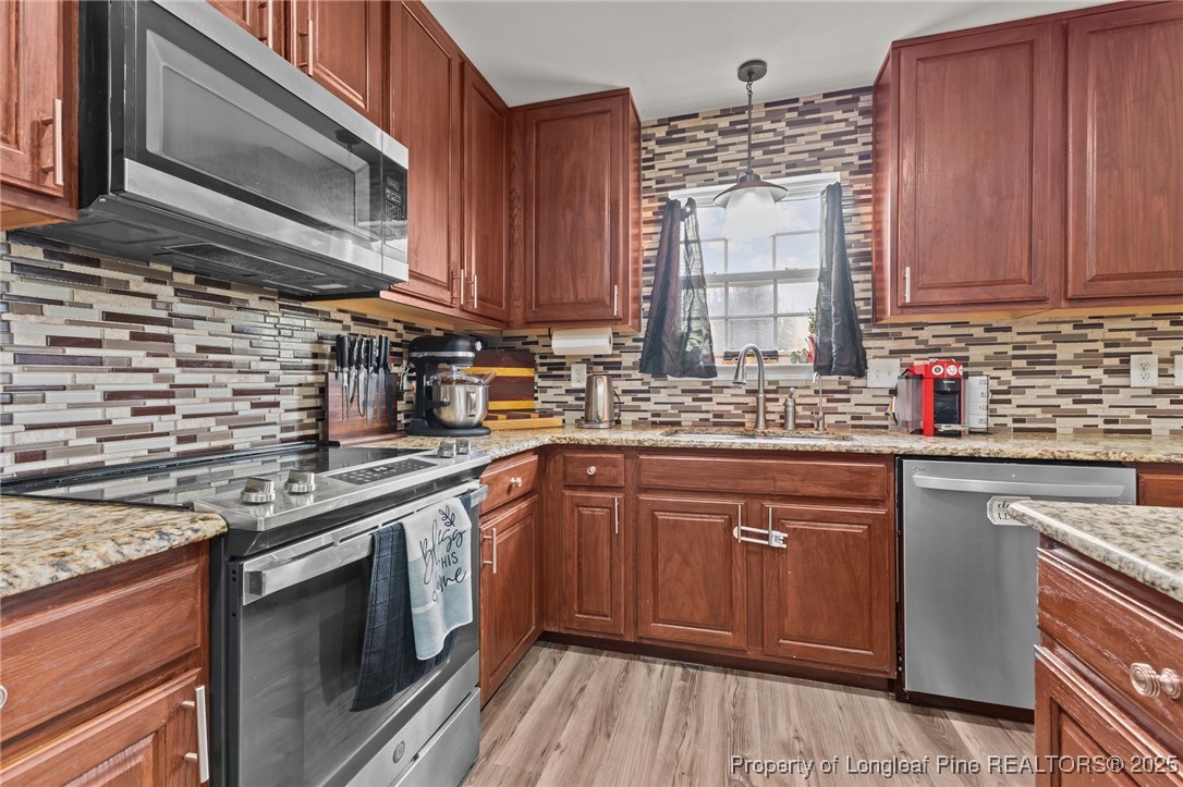126 Thimbleweed Drive