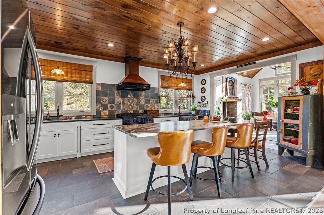 1008 Joe Collins Road