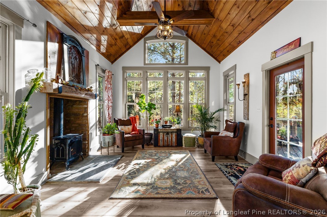 1008 Joe Collins Road