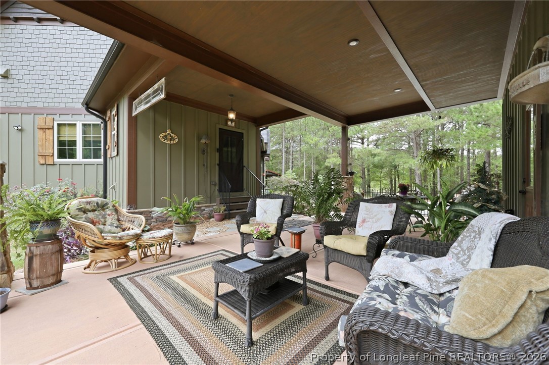1008 Joe Collins Road