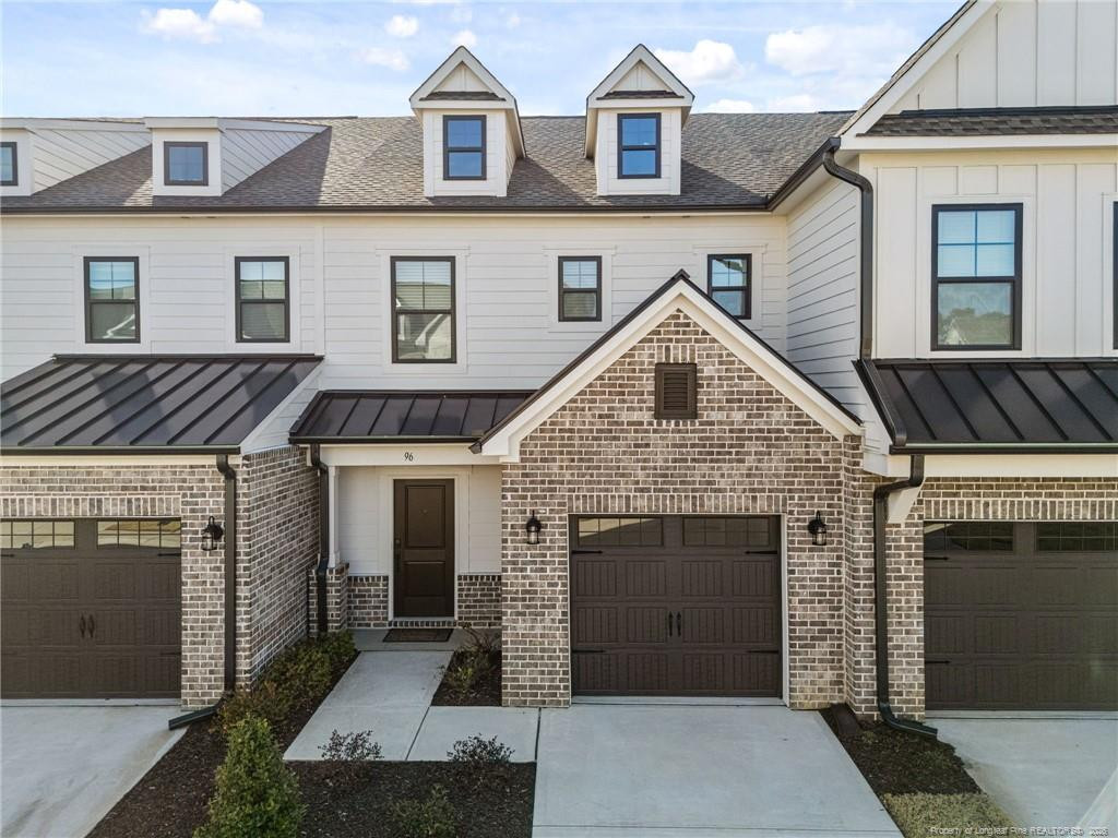 96 Periwinkle Place