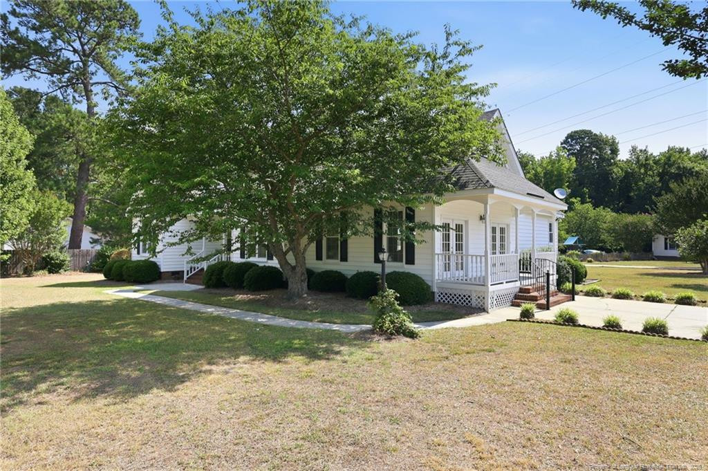 1118 Warren Road