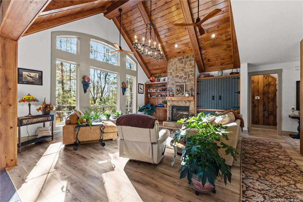 1008 Joe Collins Road