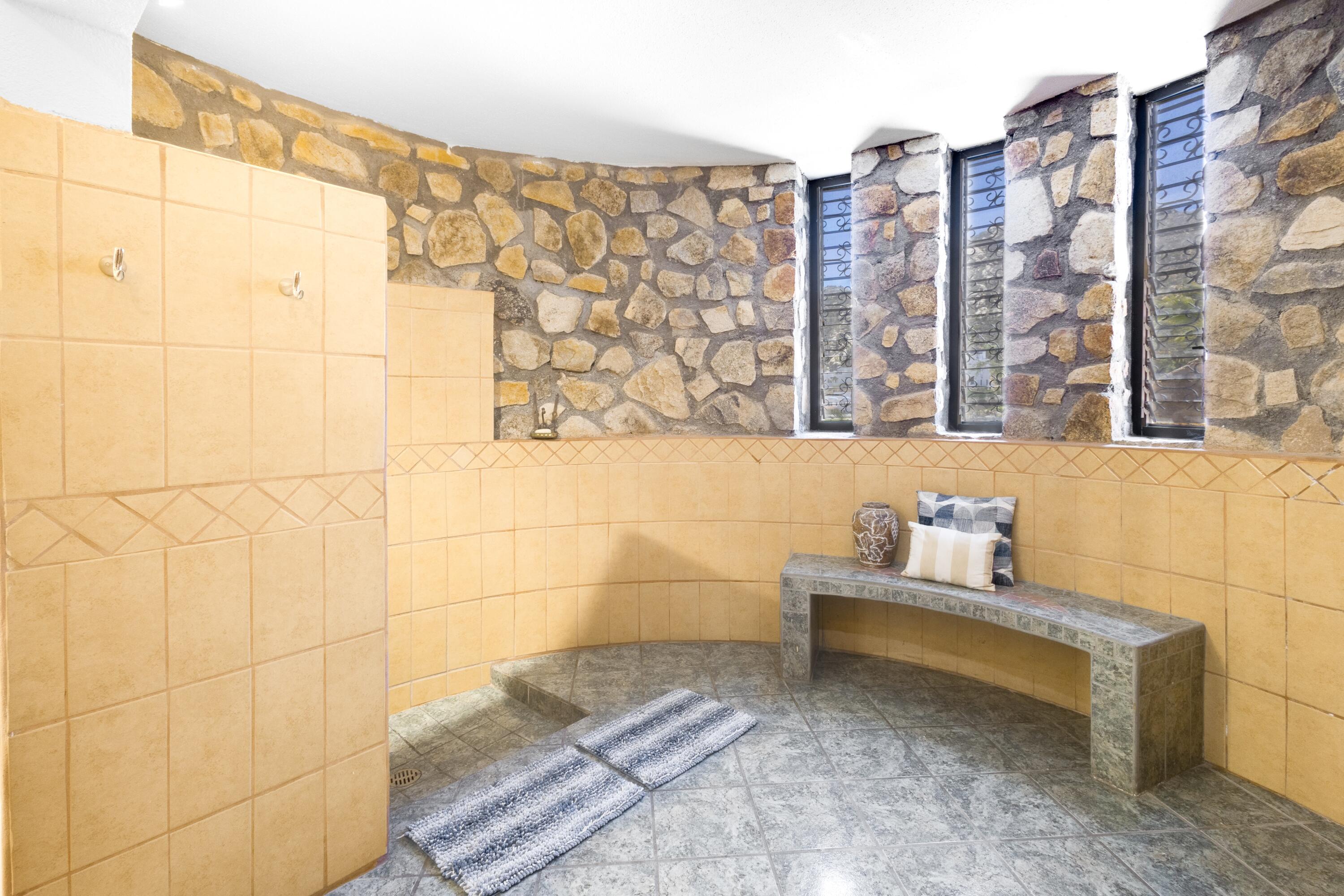 9 CAMINO DEL CONEJO, CASA FLAMINGO