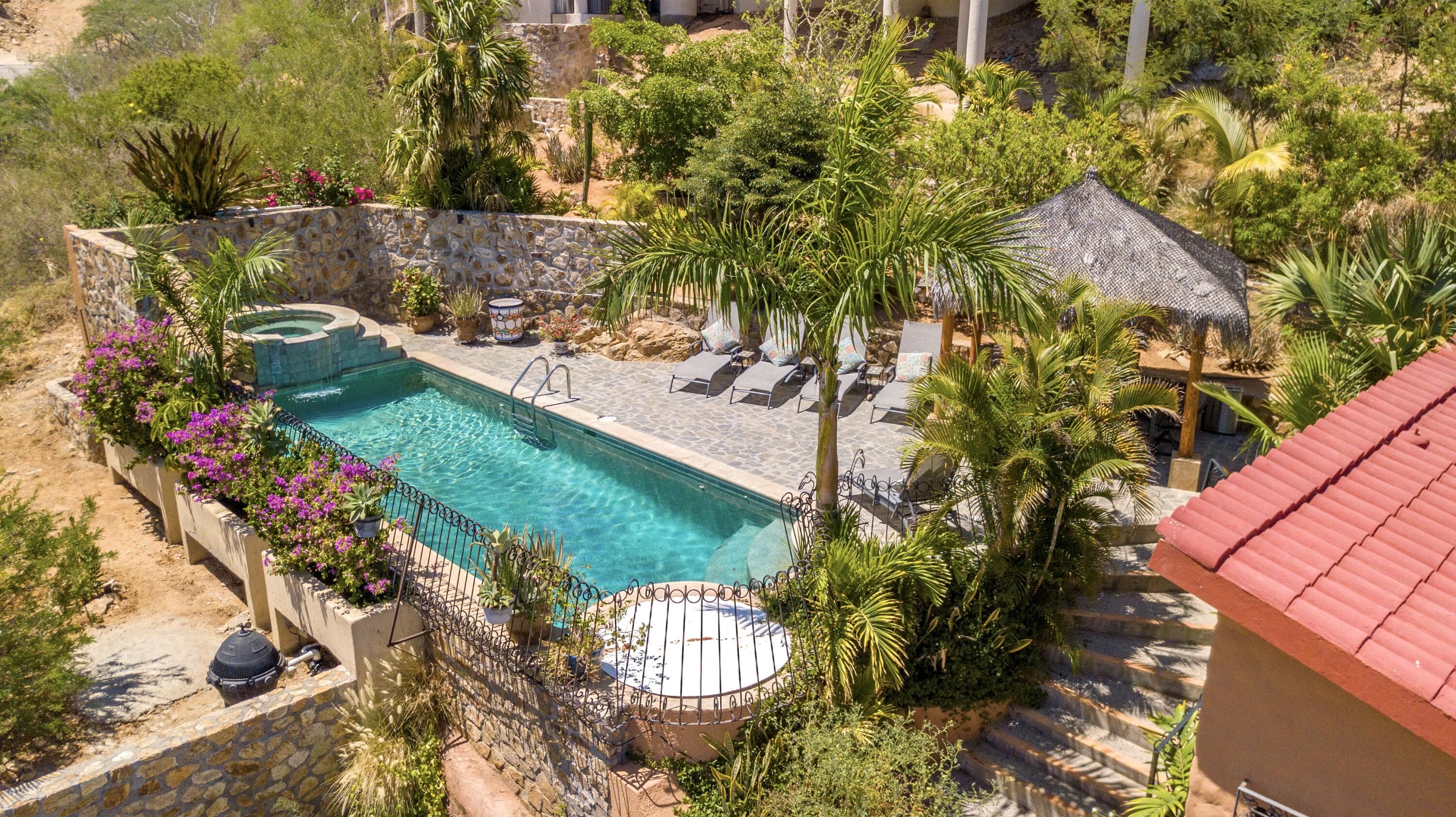 9 CAMINO DEL CONEJO, CASA FLAMINGO