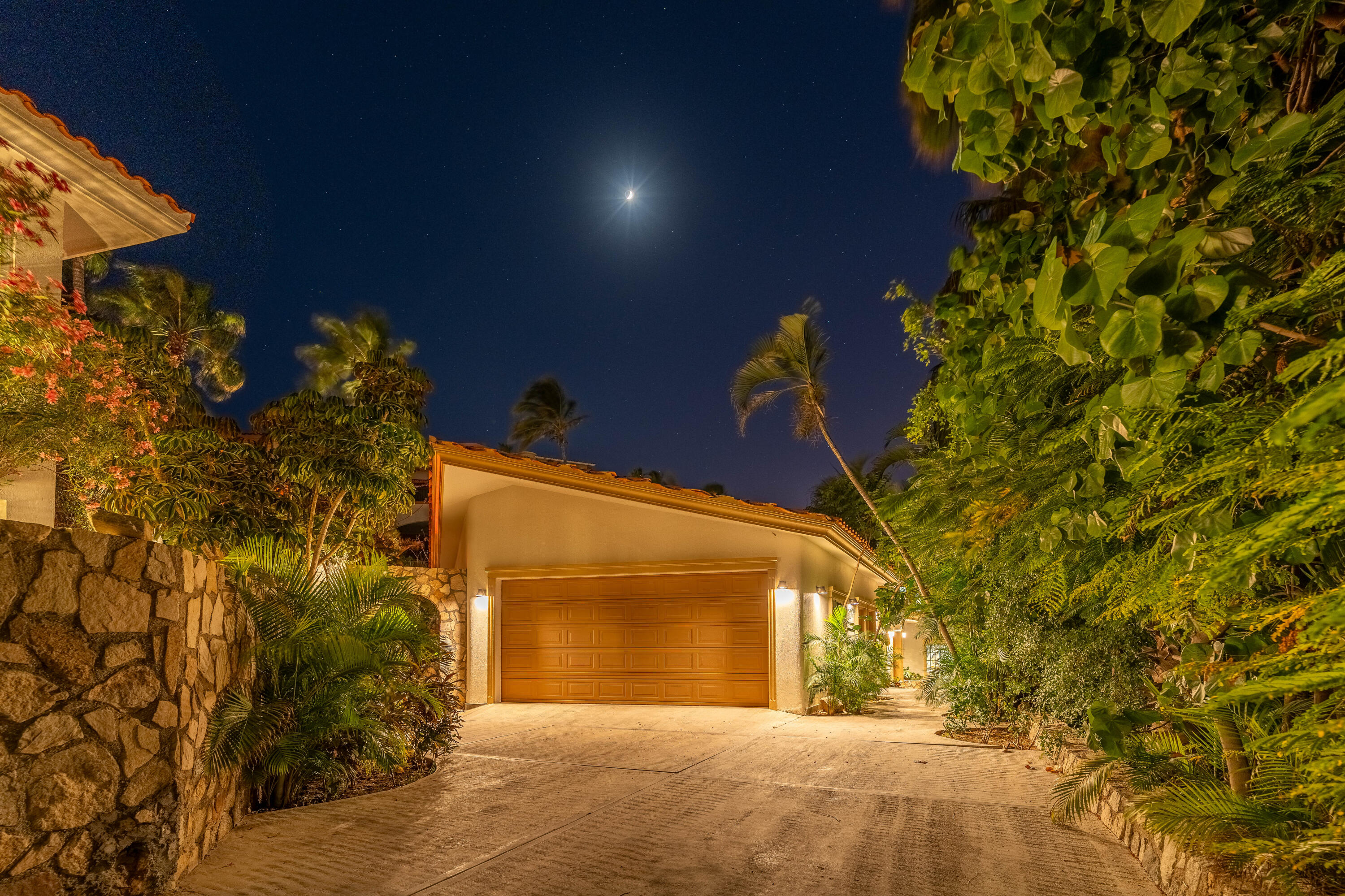 25 CAMINO DEL PACIFICO BAJO, CASA SOL Y LUNA