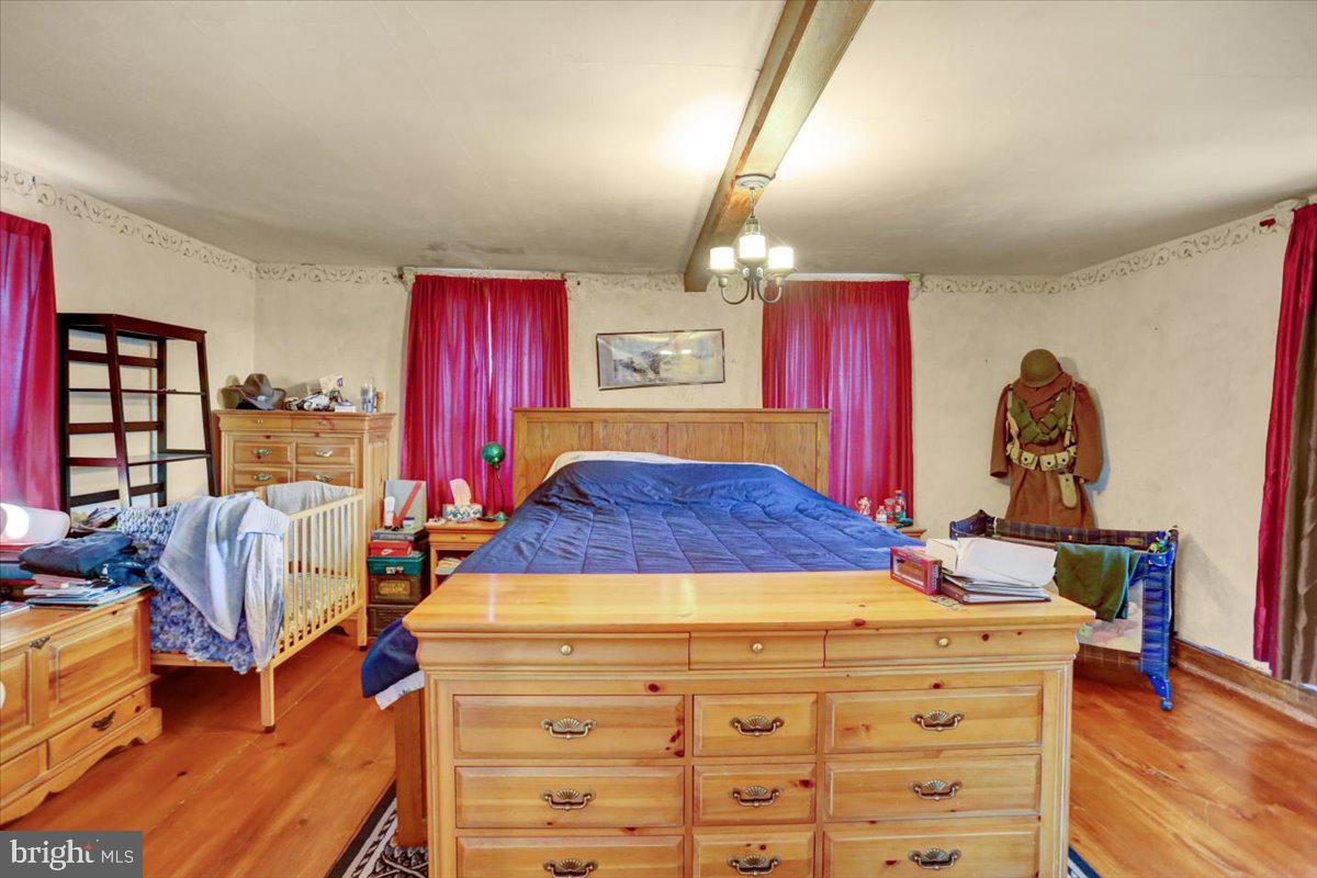 1803 Weavertown Rd