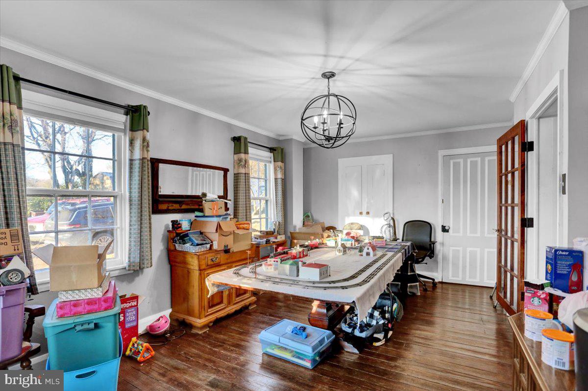 1803 Weavertown Rd