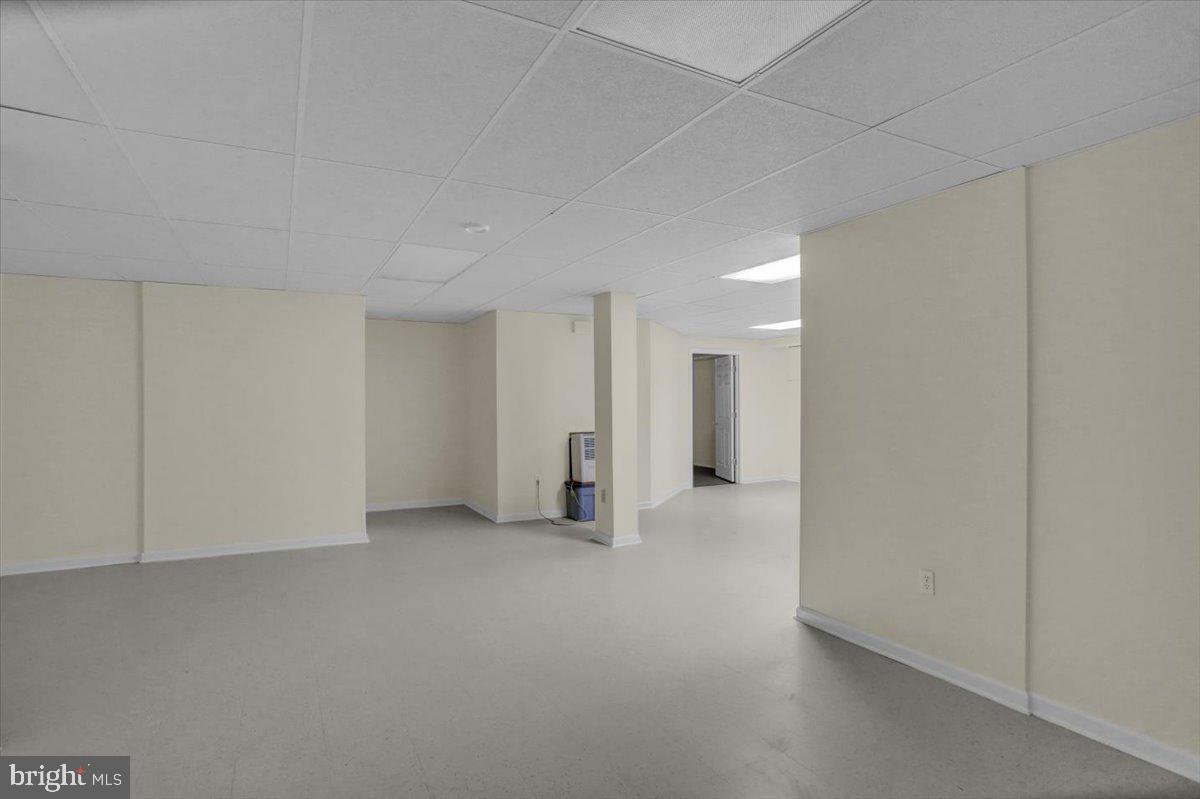 30 Kendall Dr