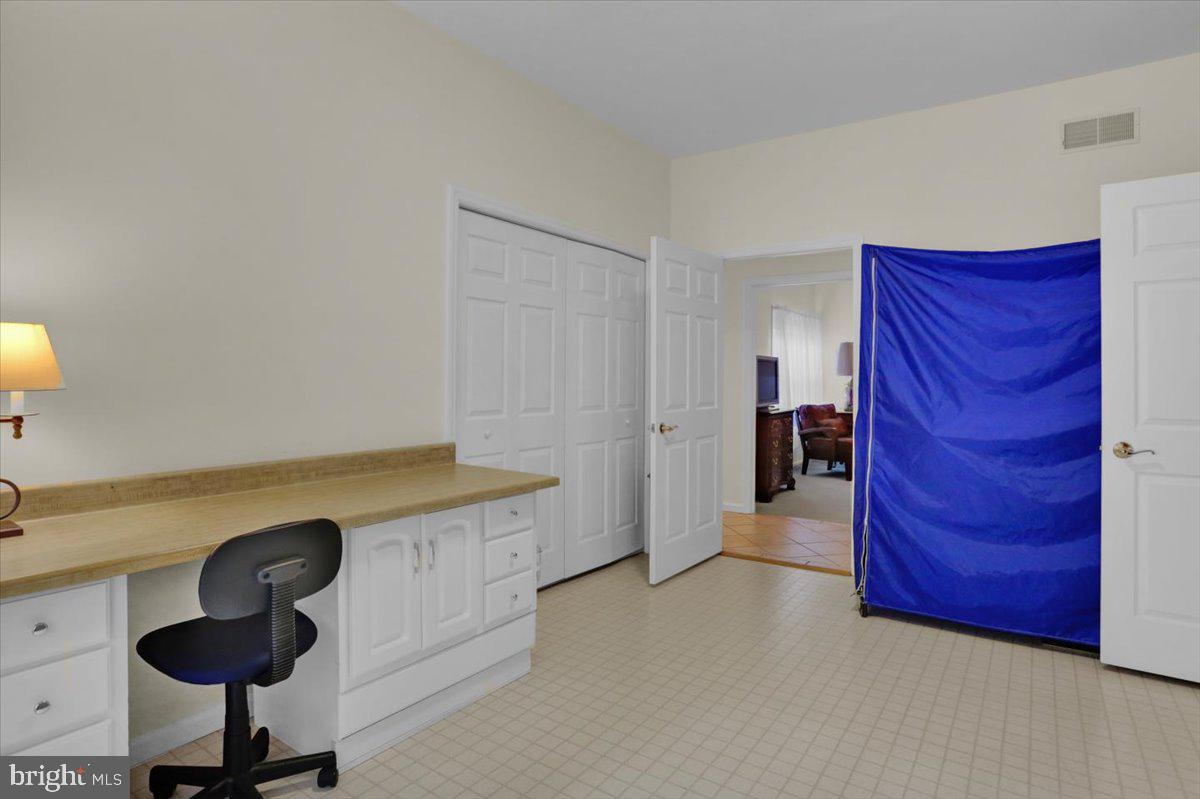 30 Kendall Dr