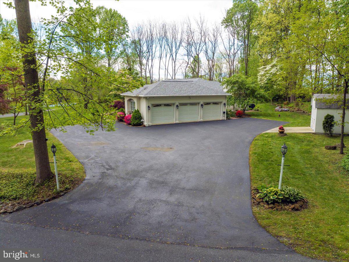30 Kendall Dr