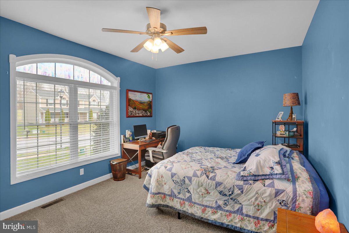 20 Sawgrass Dr
