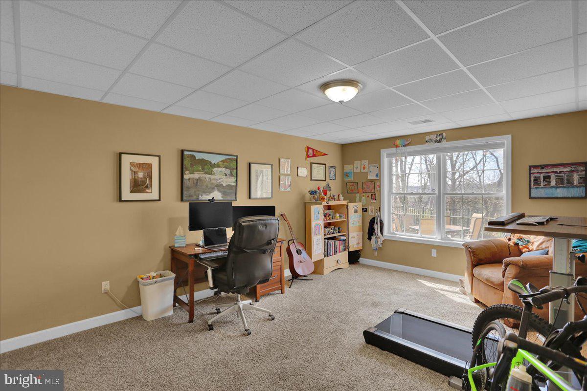 20 Sawgrass Dr