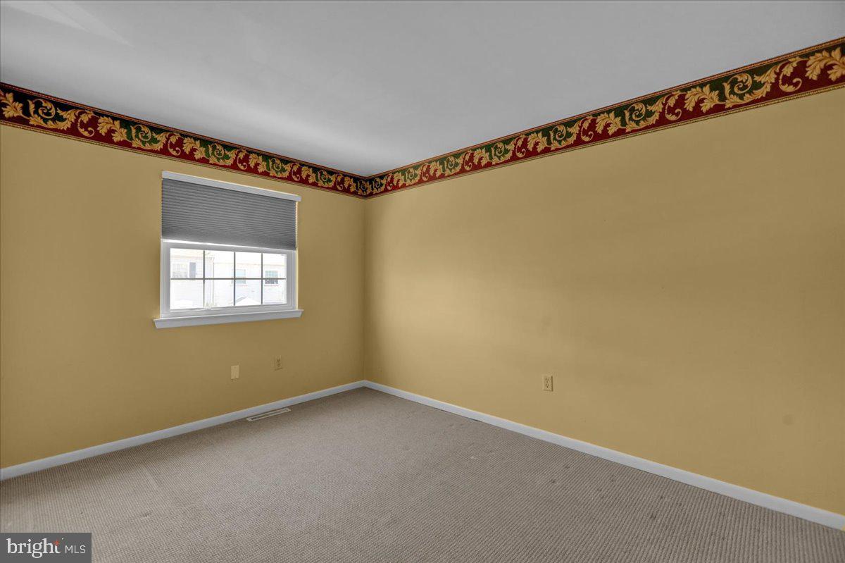 22 Nassau Ct