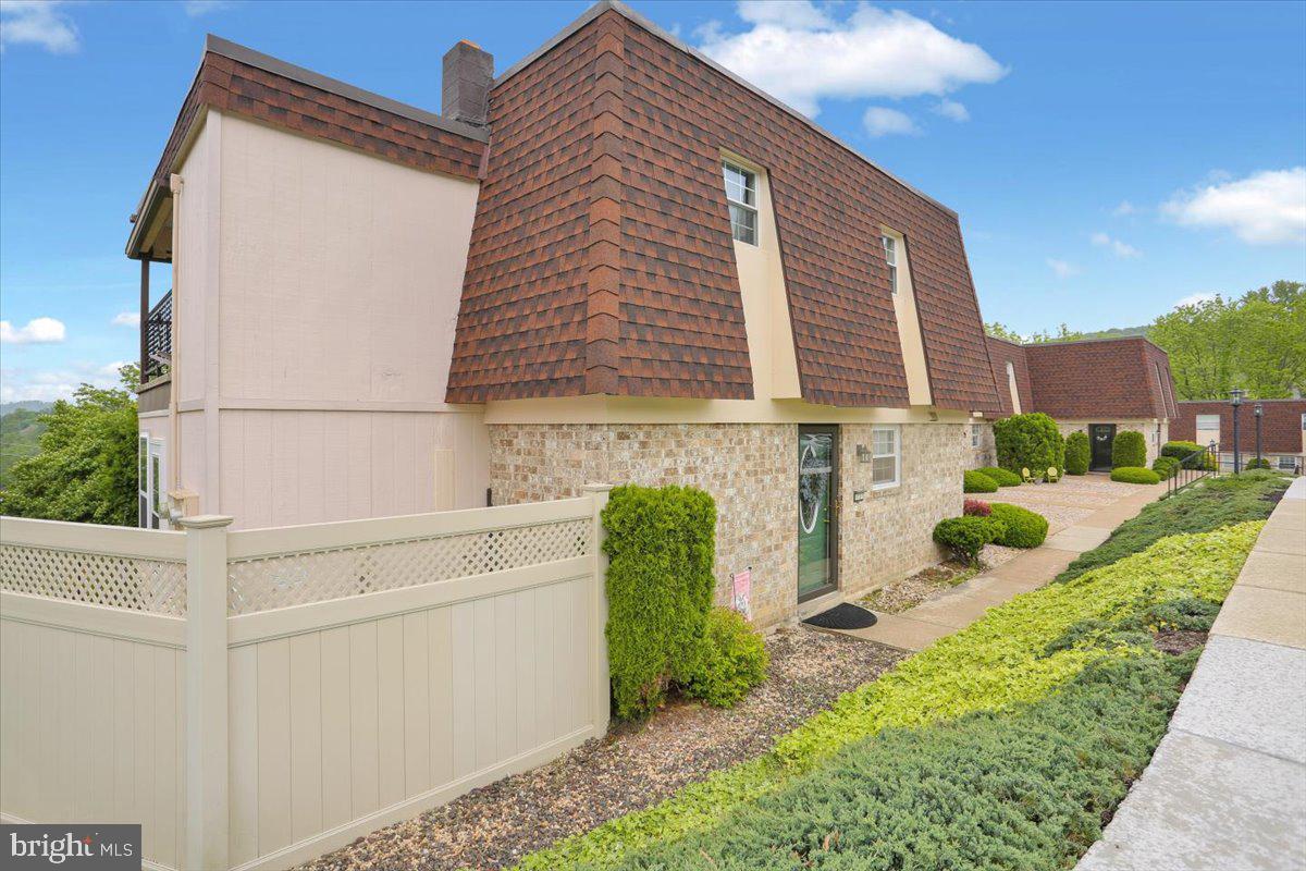 1-C Alpine Ct