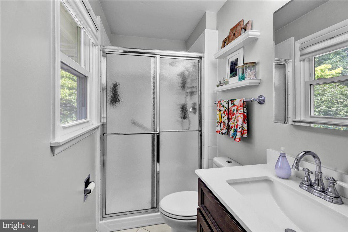 5 Lori Ct