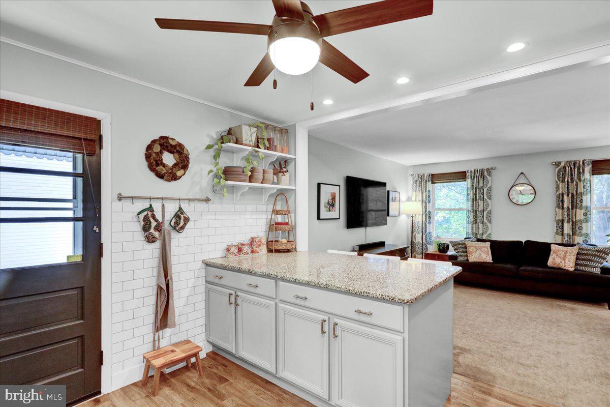 5 Lori Ct