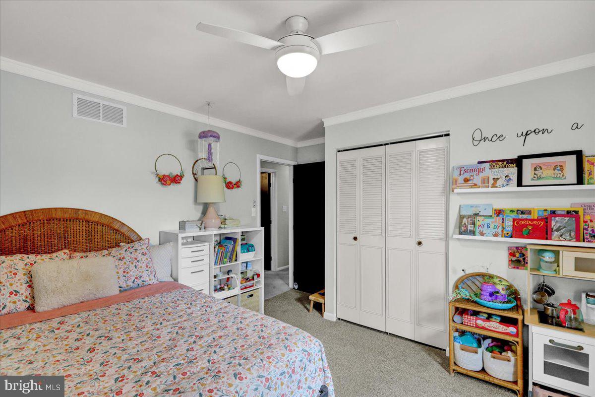 5 Lori Ct