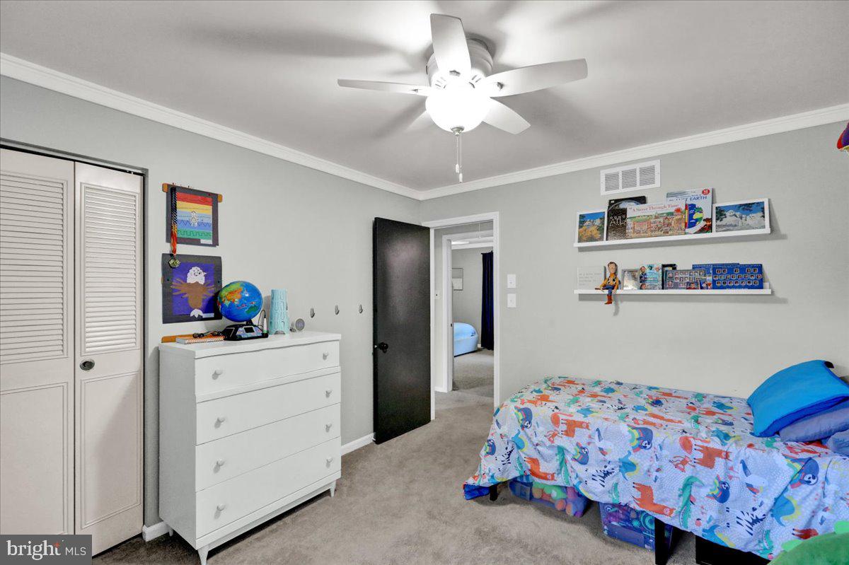 5 Lori Ct