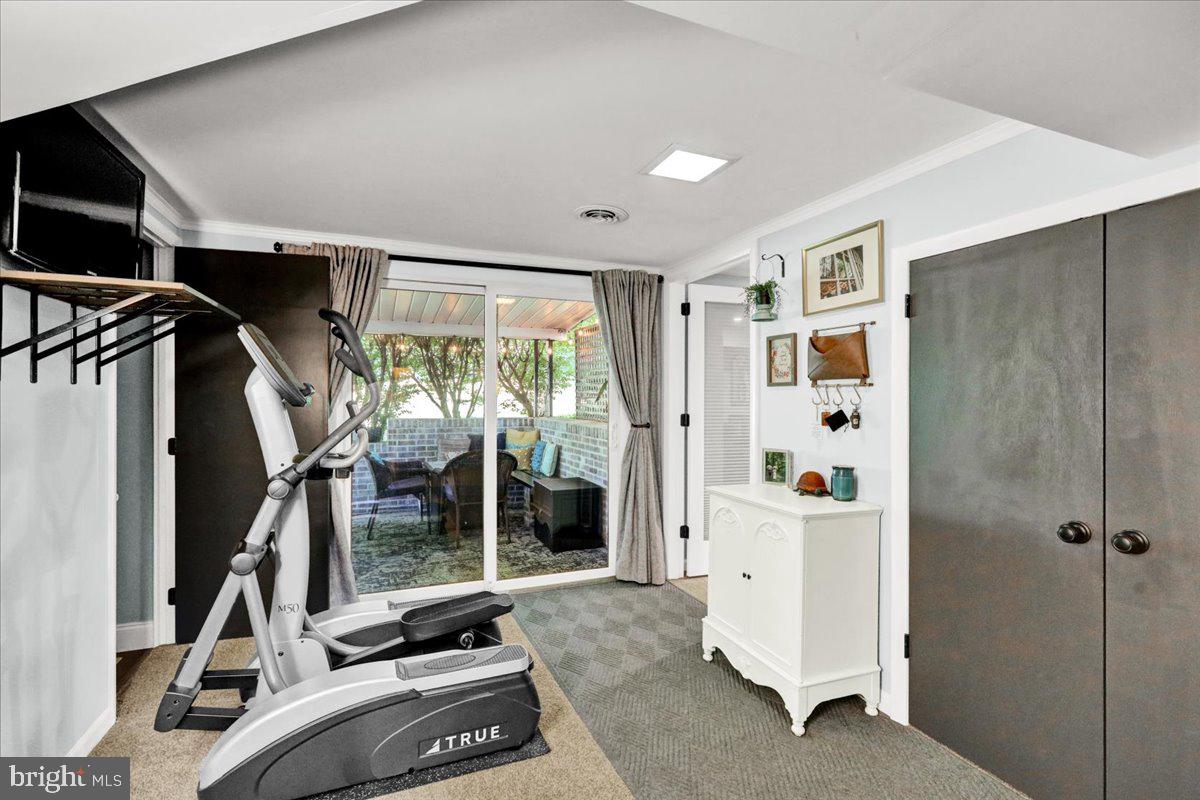 5 Lori Ct