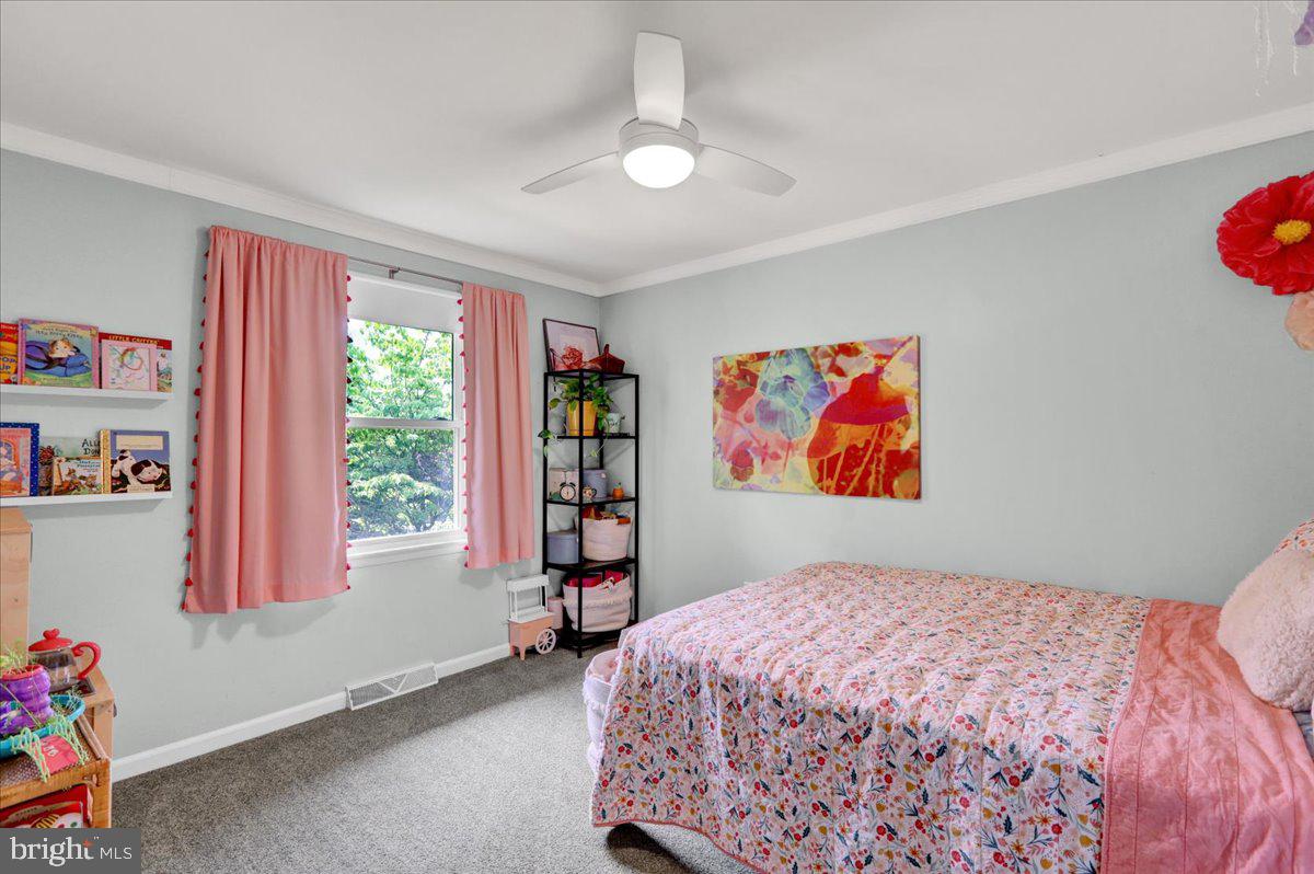5 Lori Ct