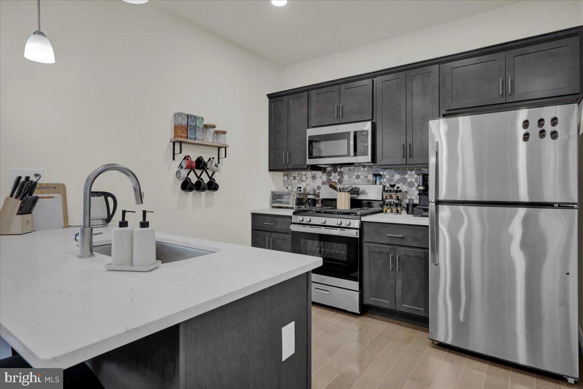 110 Staplehill Ct