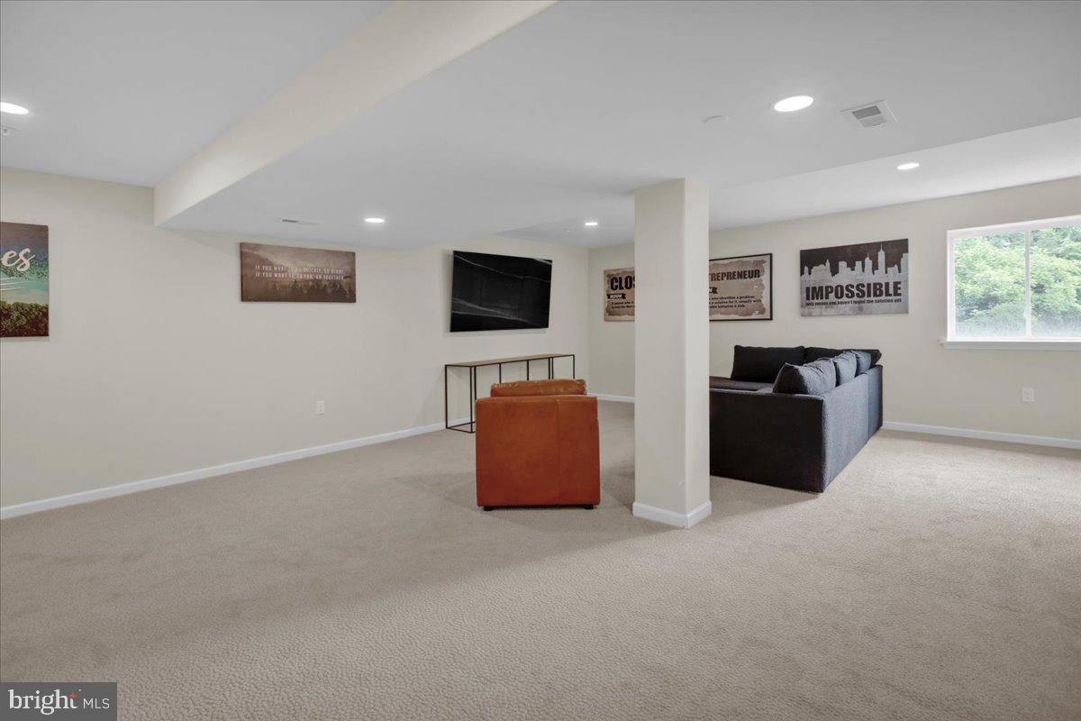110 Staplehill Ct