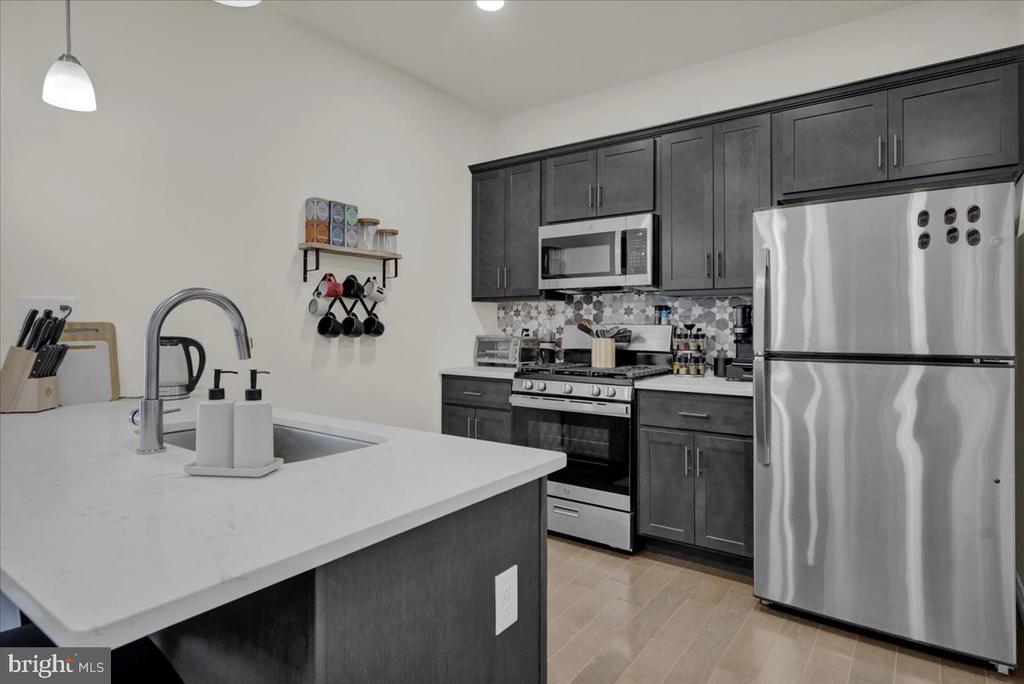 110 Staplehill Ct