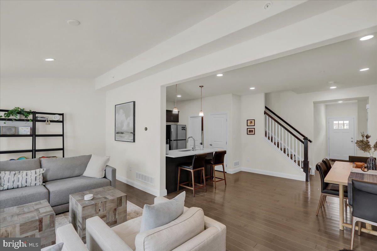 110 Staplehill Ct
