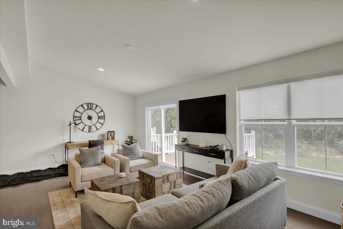 110 Staplehill Ct