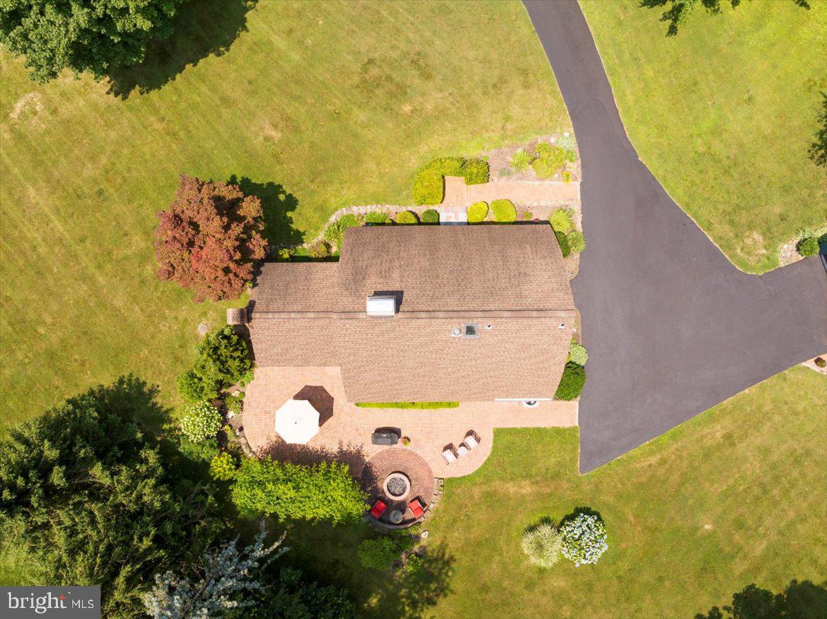 625 Scenic Dr