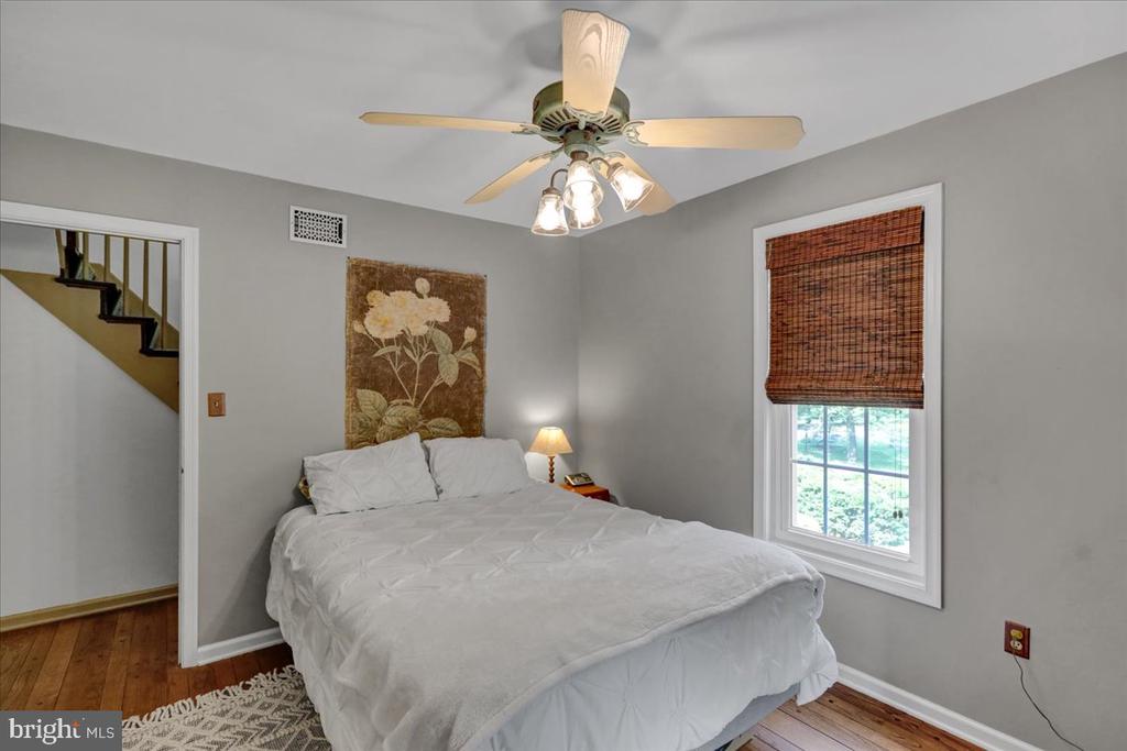 625 Scenic Dr