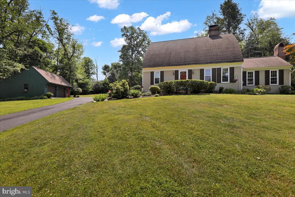 625 Scenic Dr