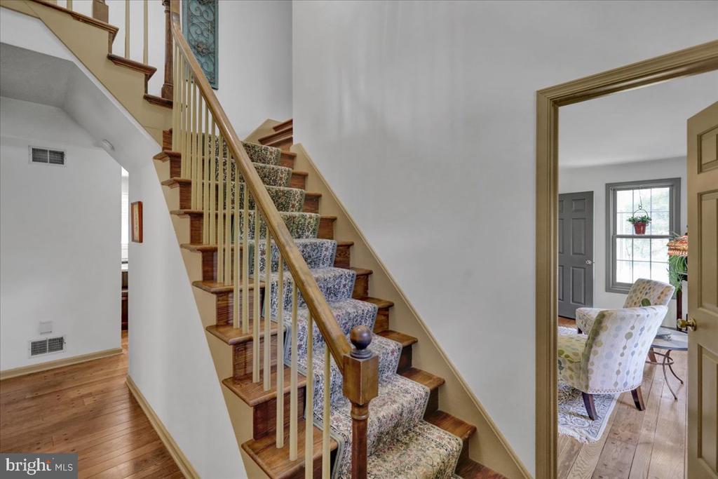 625 Scenic Dr