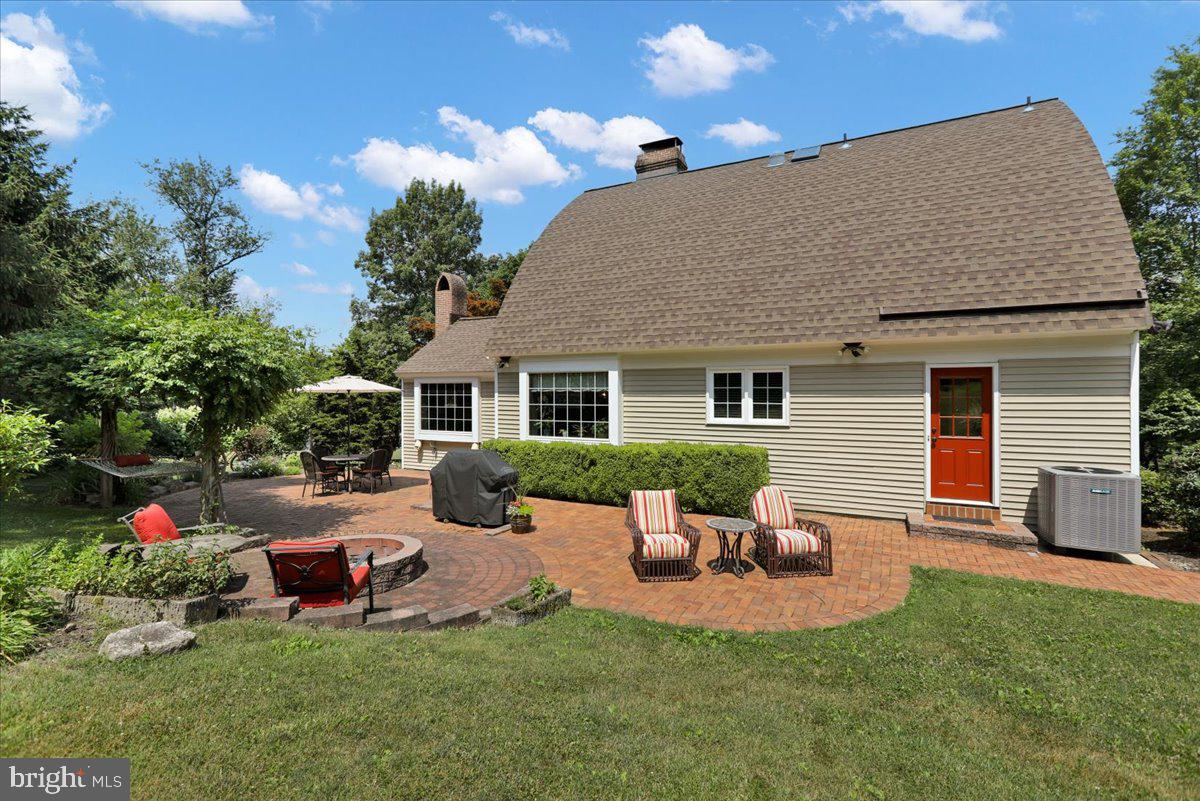 625 Scenic Dr
