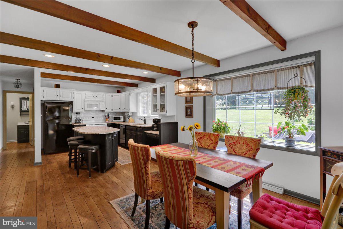 625 Scenic Dr