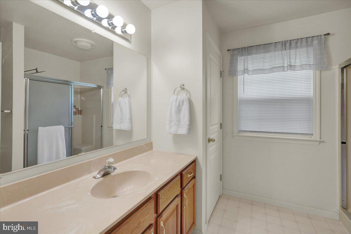 137 Wellington Ct