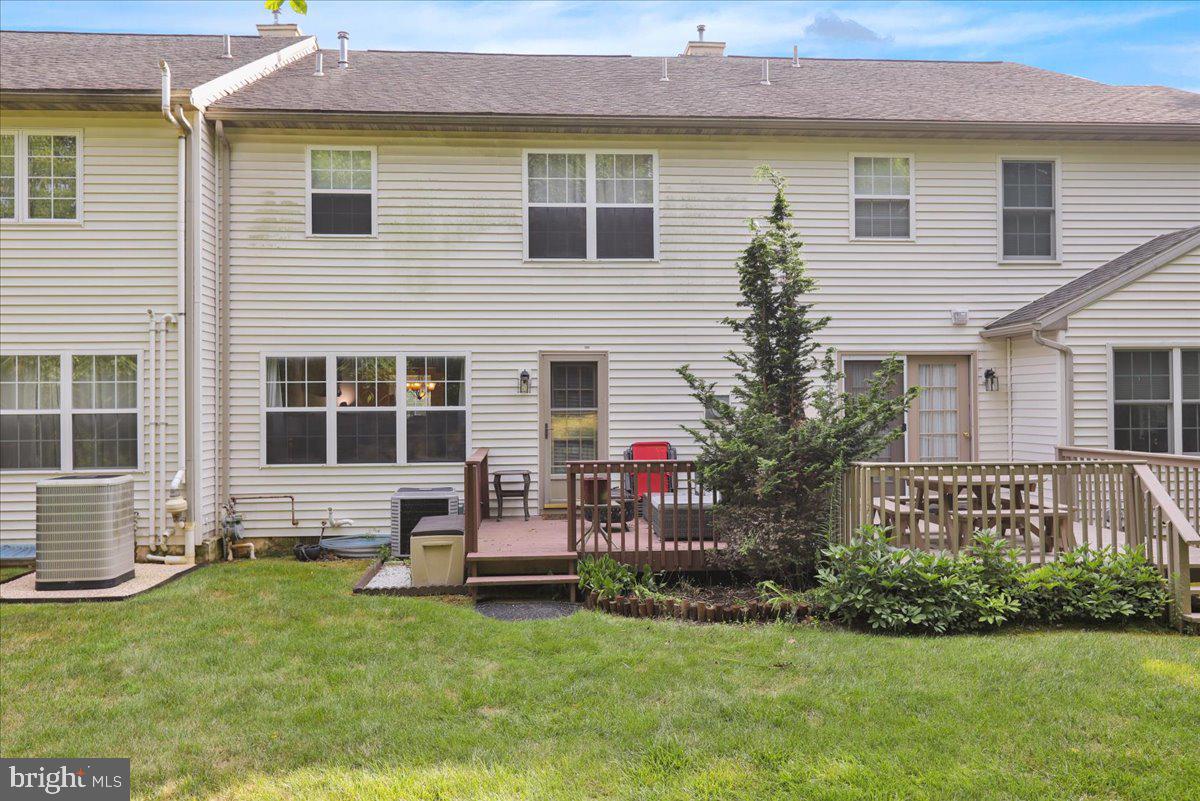 137 Wellington Ct
