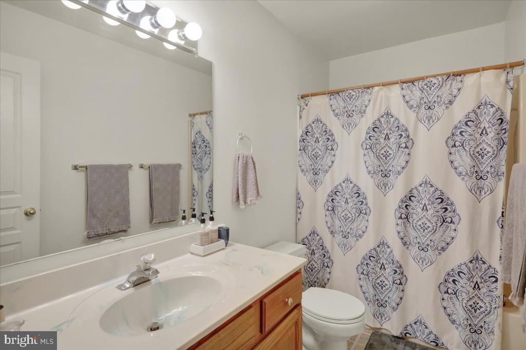 137 Wellington Ct