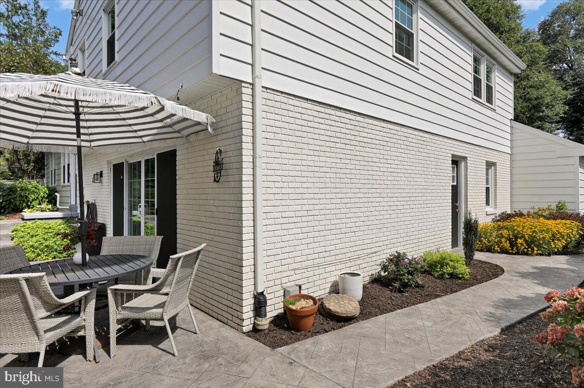 1709 Dauphin Ave
