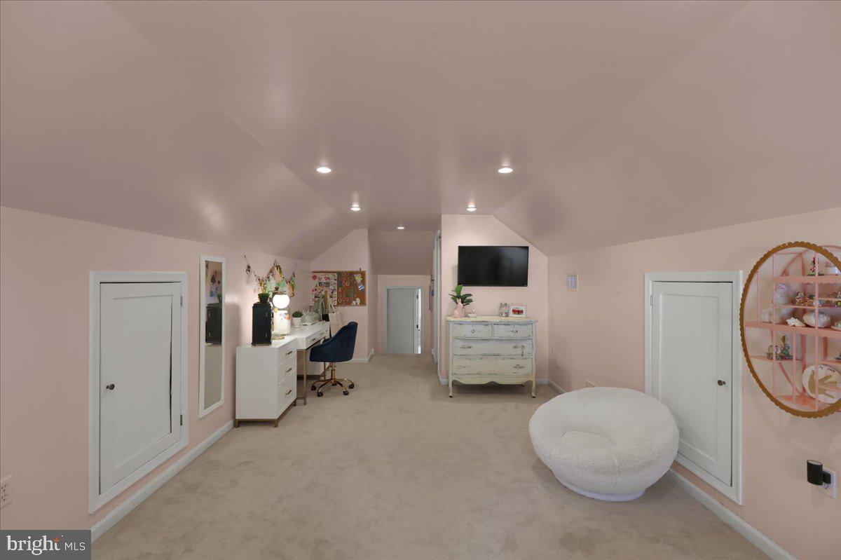 1709 Dauphin Ave